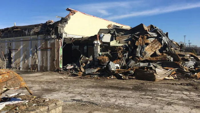 Sears Shopping Center (Lincoln Park Shopping Center) - Det Free Press Photo Of Demo In 2018 (newer photo)